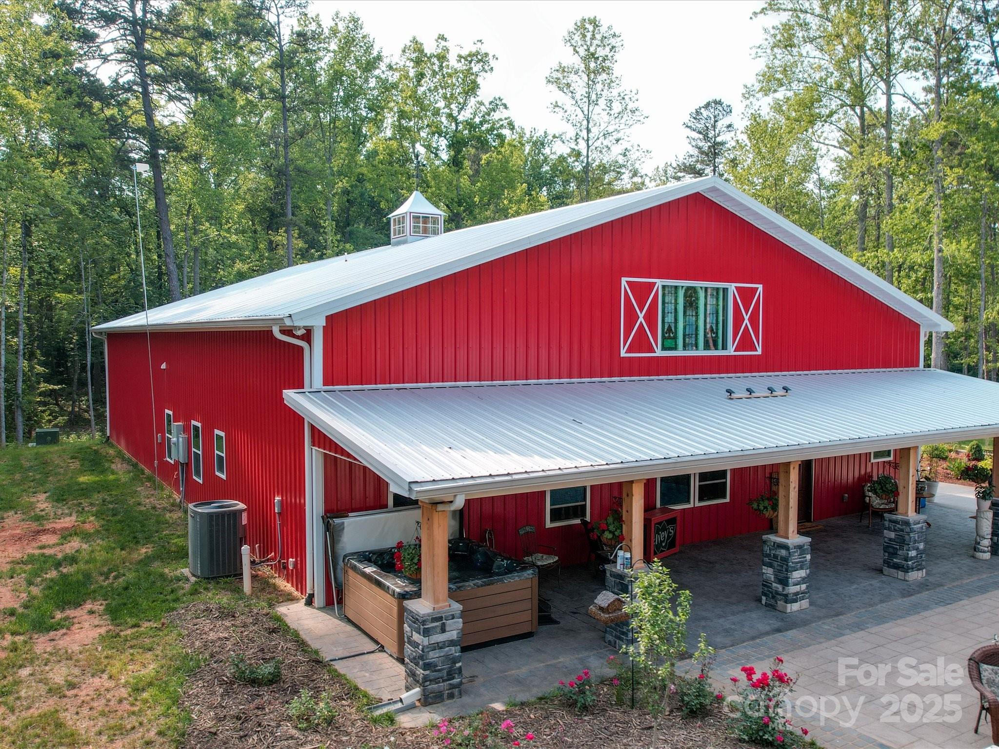574 Crescent Road
