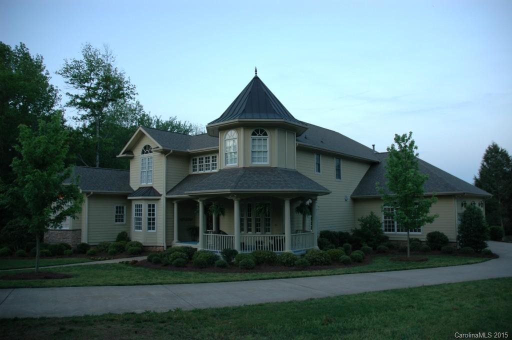 High Grove - Residential Lease