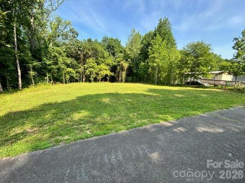 8001 Dow Road 1 Charlotte NC 28269