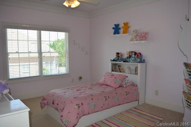 Laurel Creek - Residential