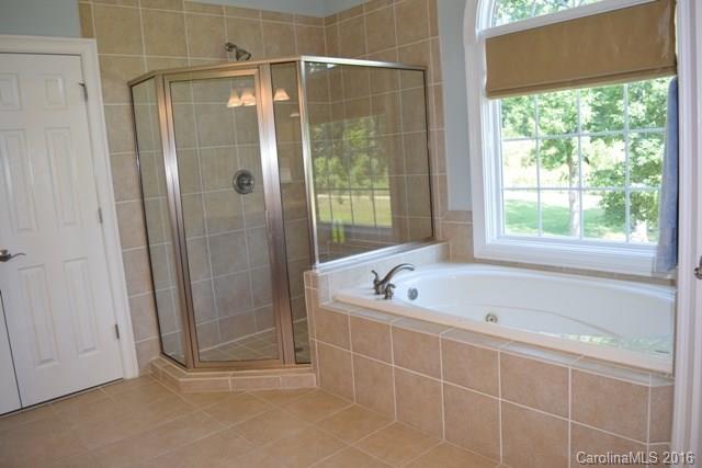 Laurel Creek - Residential