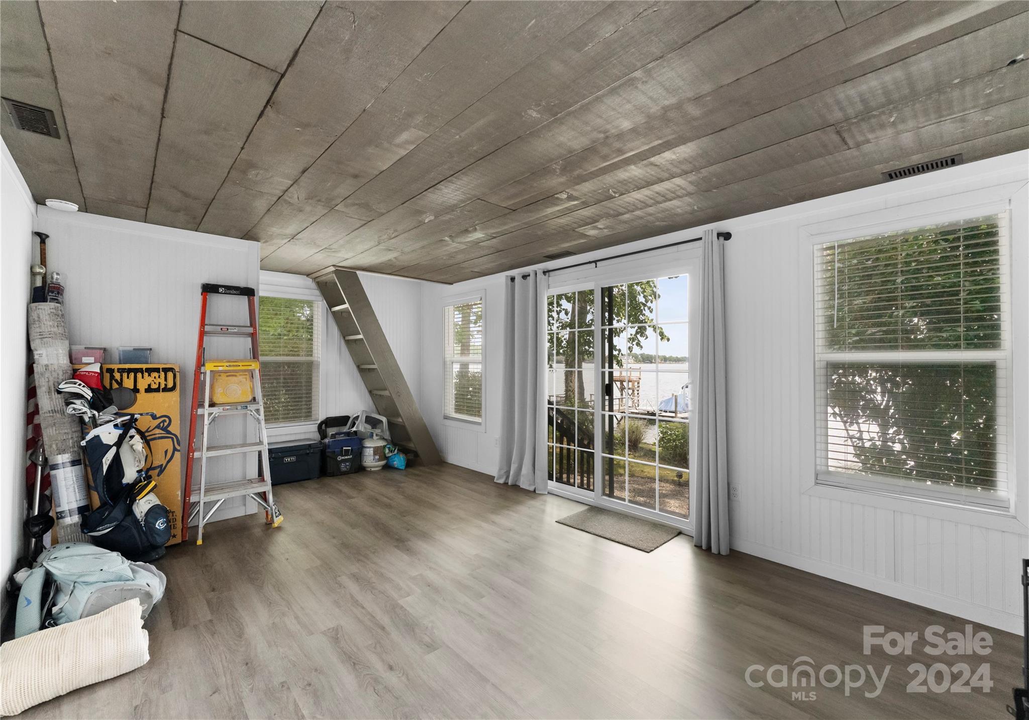 Westport Peninsula - Residential