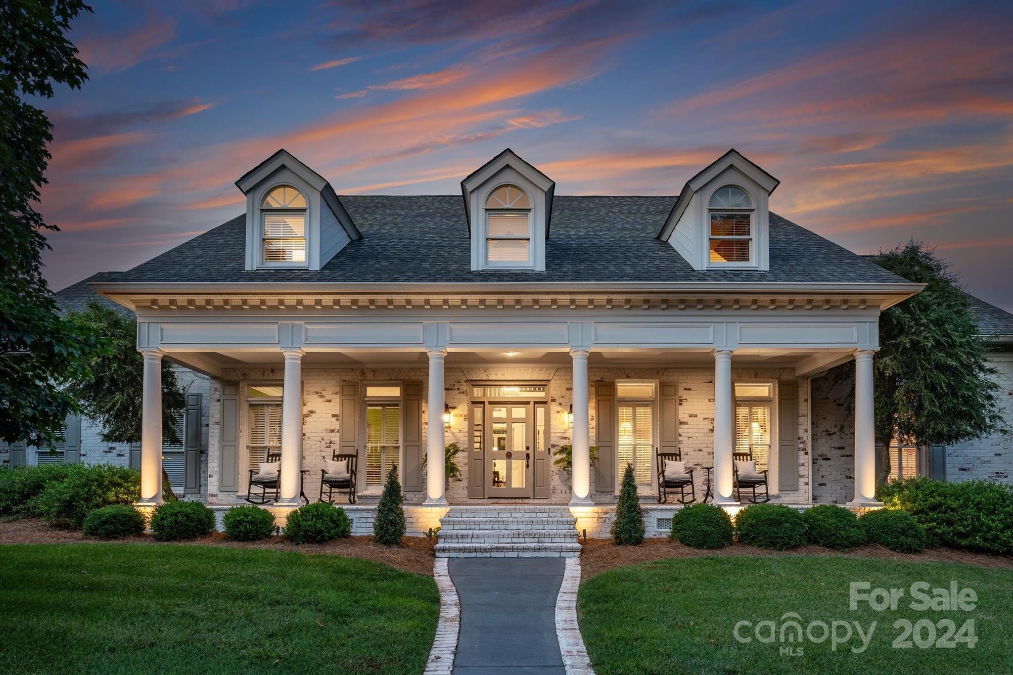 The Peninsula - Residential