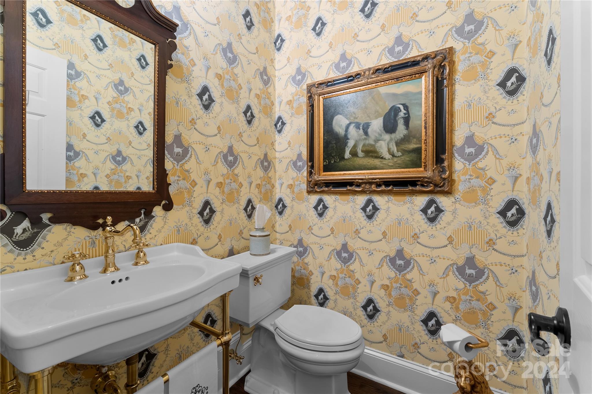 The Peninsula - Residential