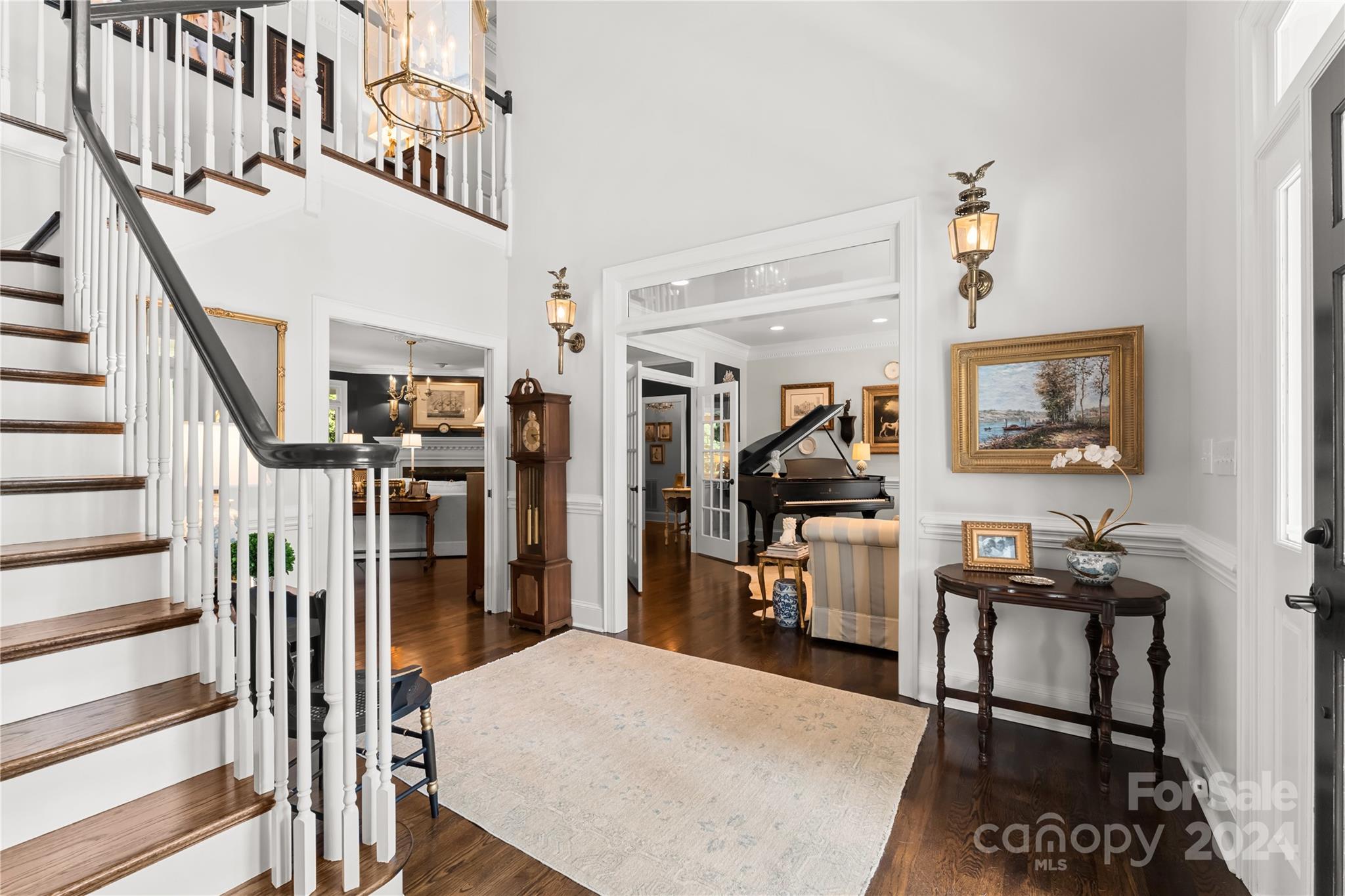 The Peninsula - Residential