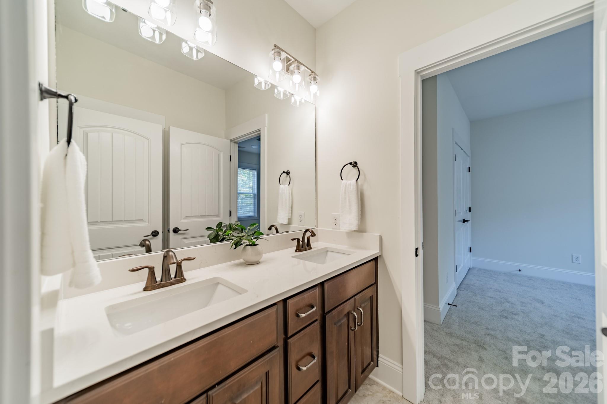 The Glynns At Carolina Crossing - Residential