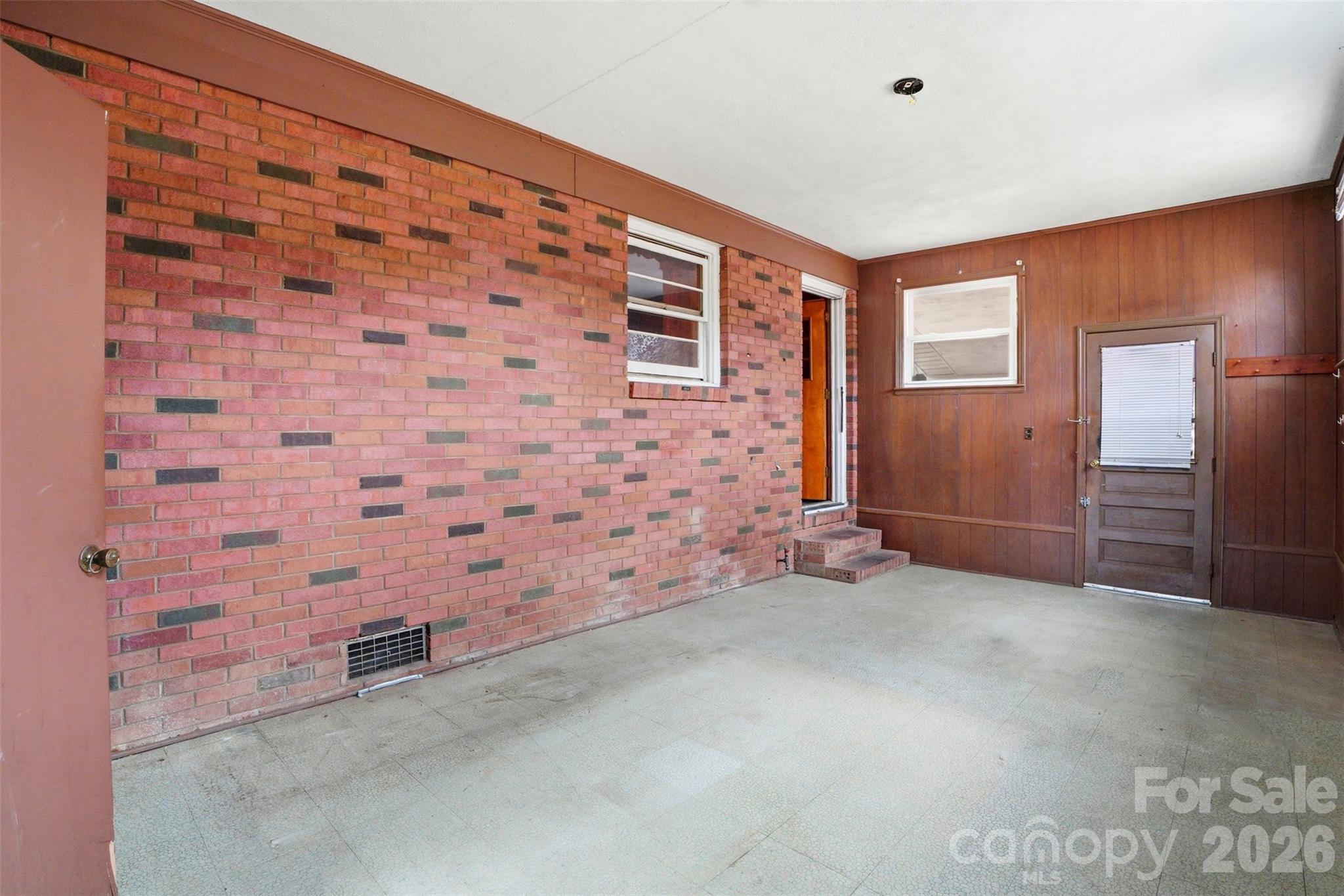 Cresthills - Residential