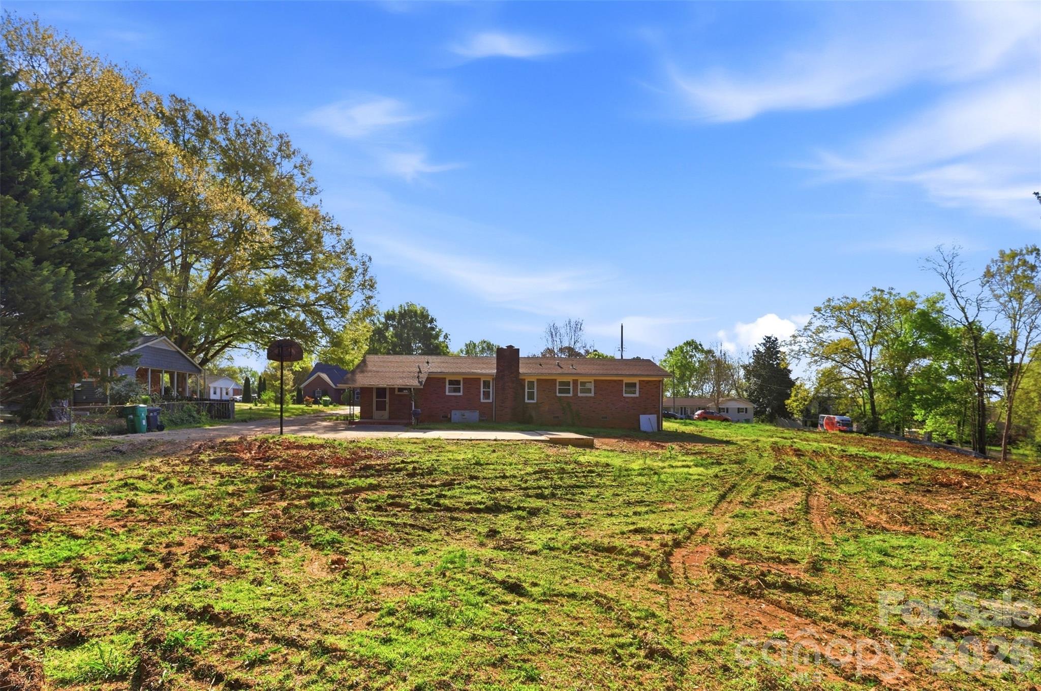 Cresthills - Residential