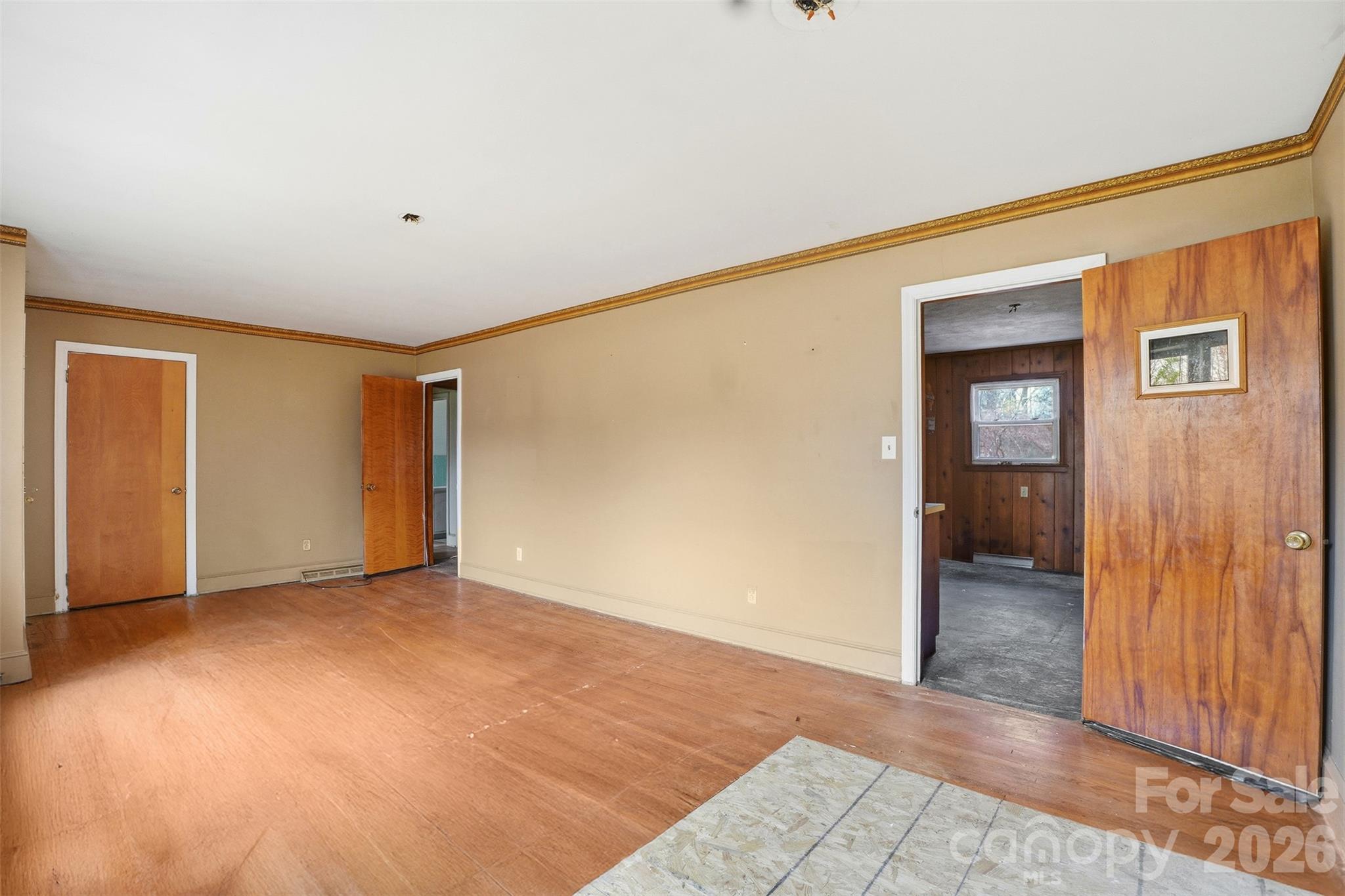 Cresthills - Residential