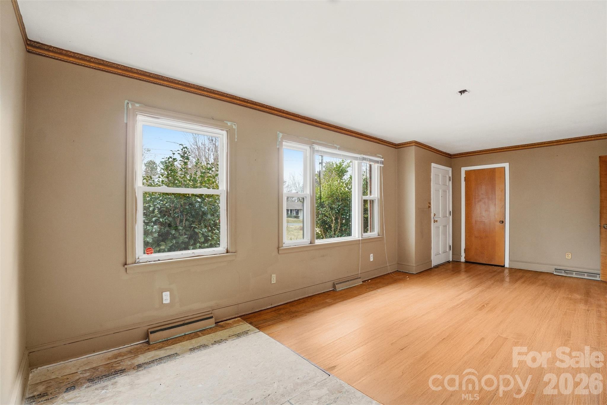 Cresthills - Residential