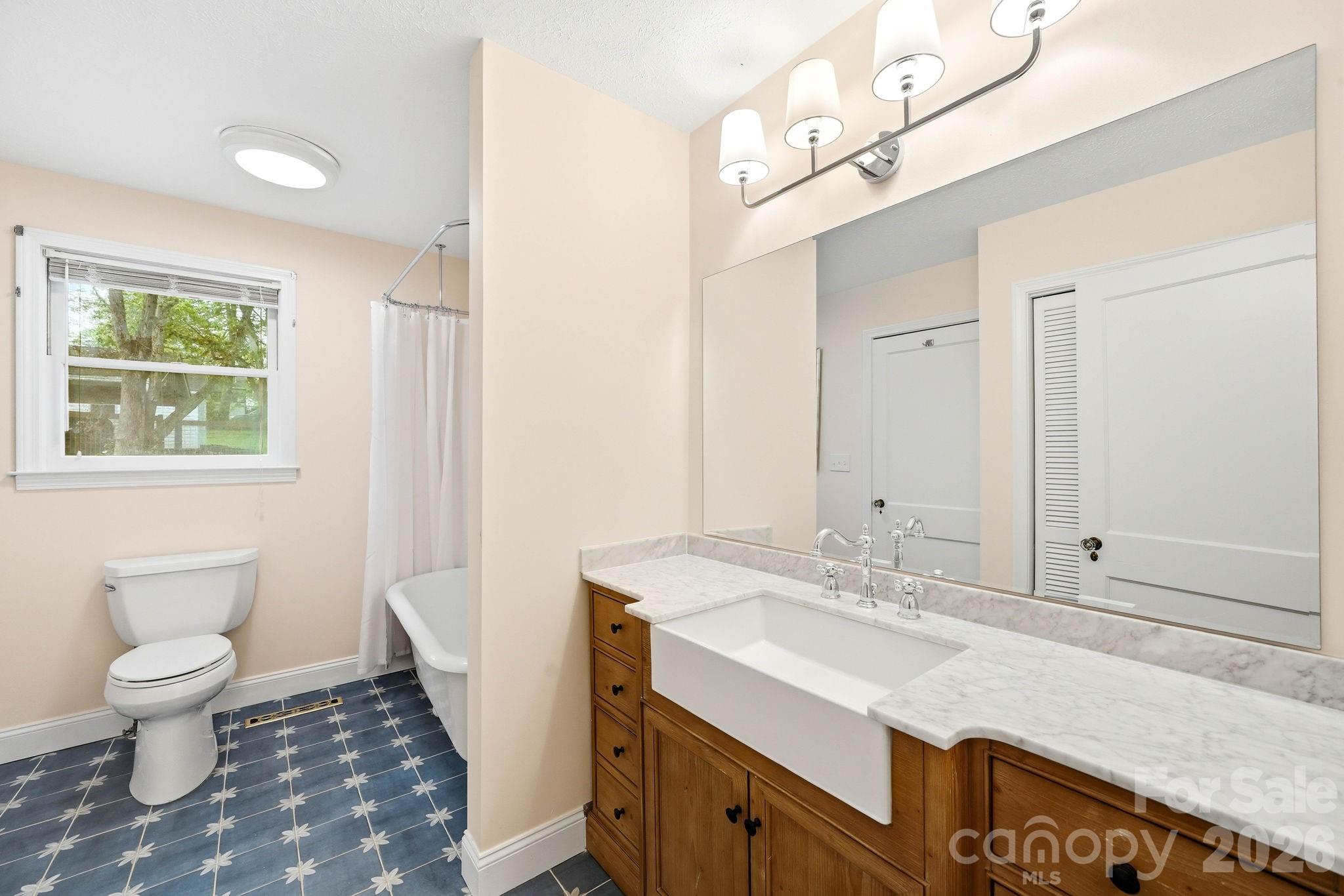 Hood Heights - Residential