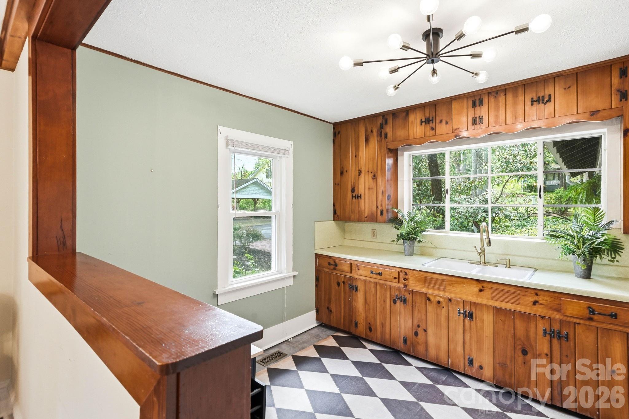 Hood Heights - Residential