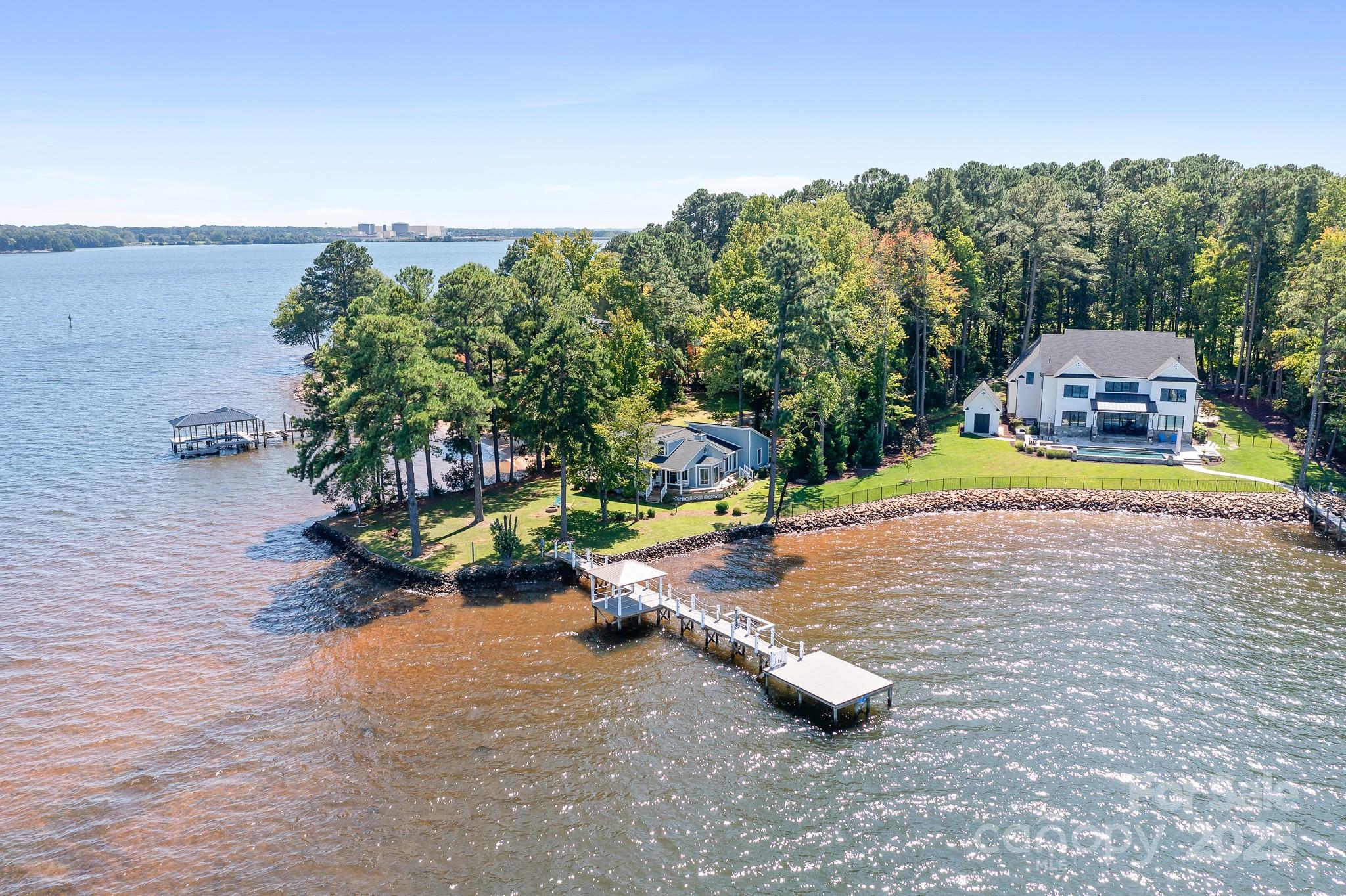 8293 Luckey Point Road