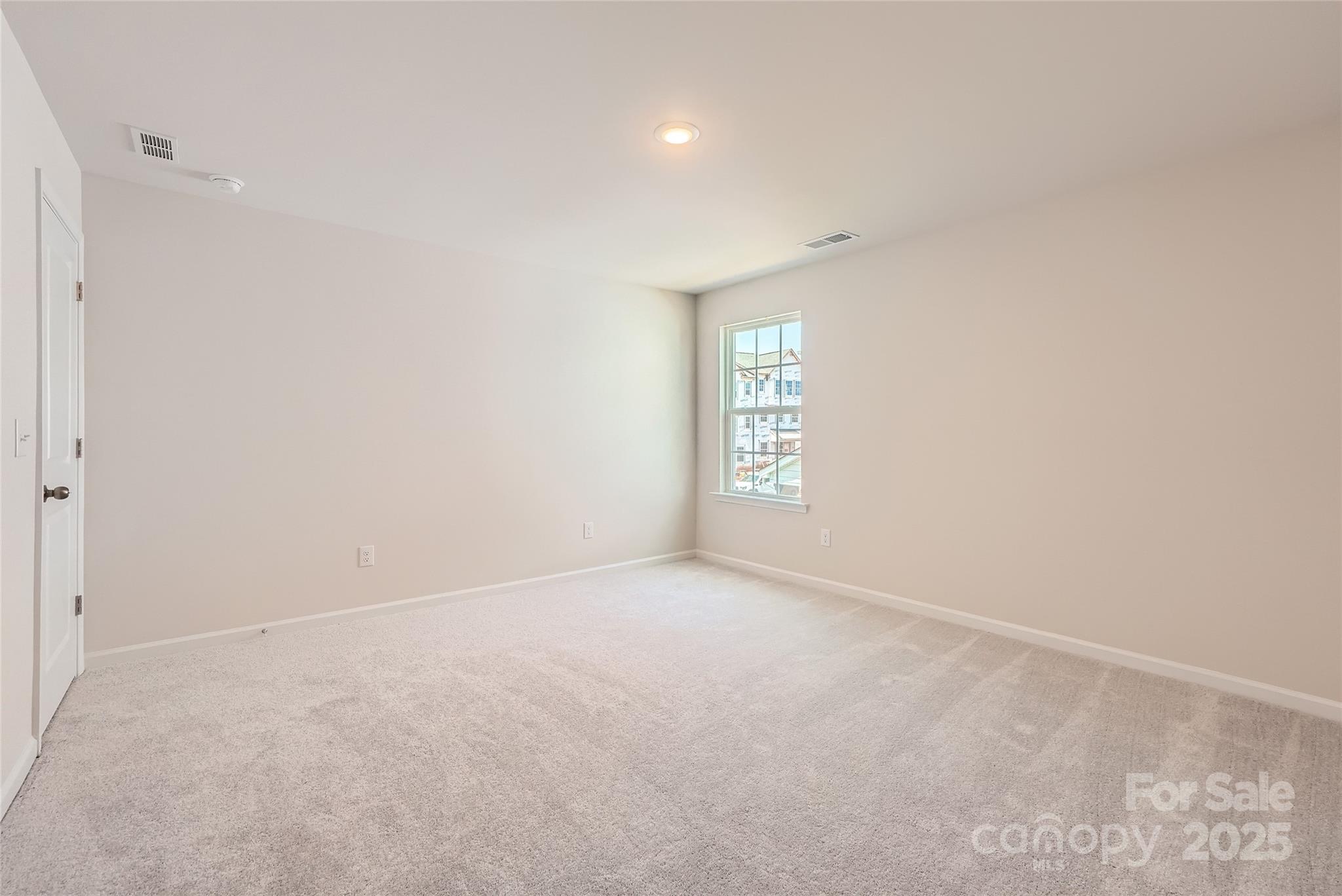 Elizabeth - Residential