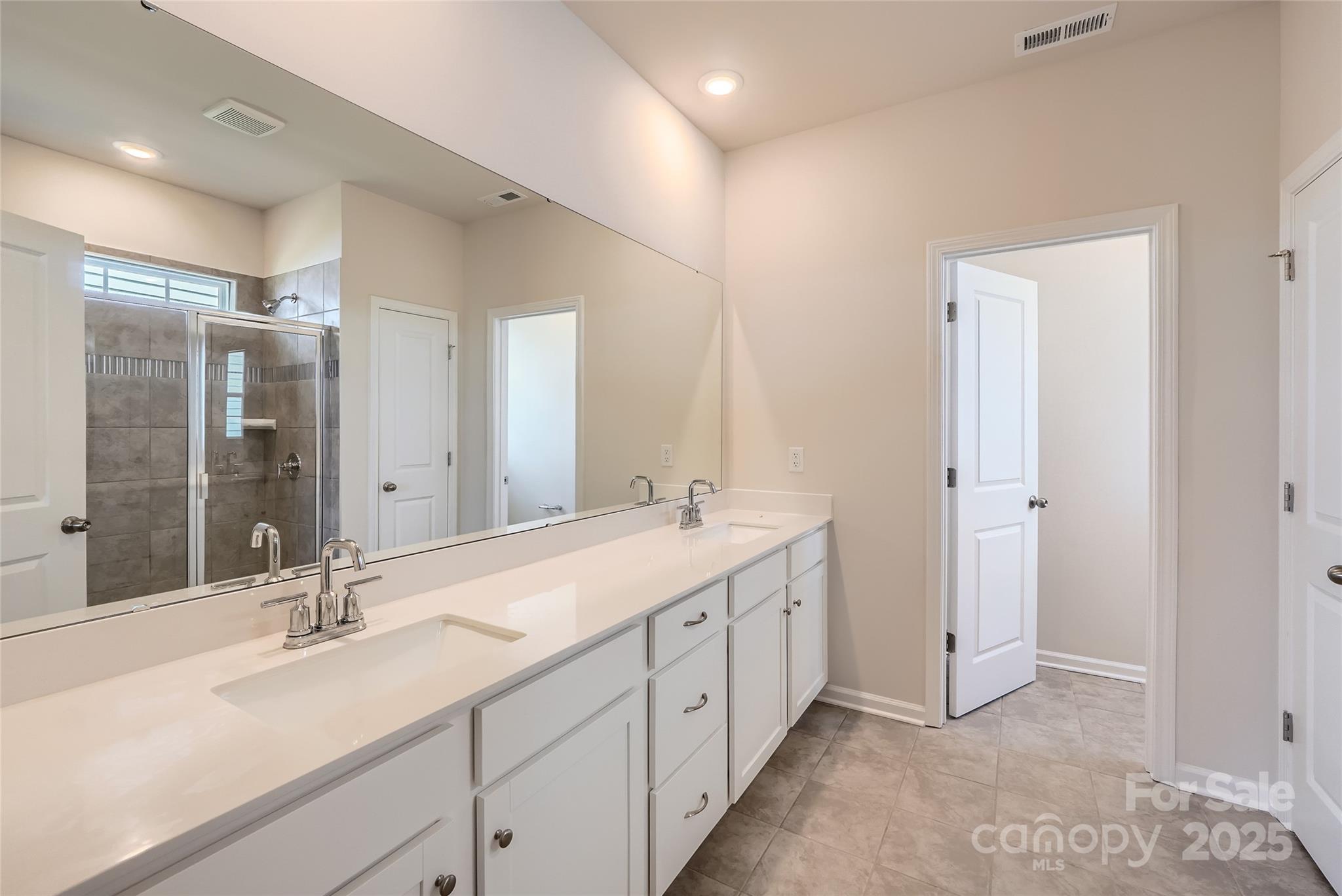 Elizabeth - Residential