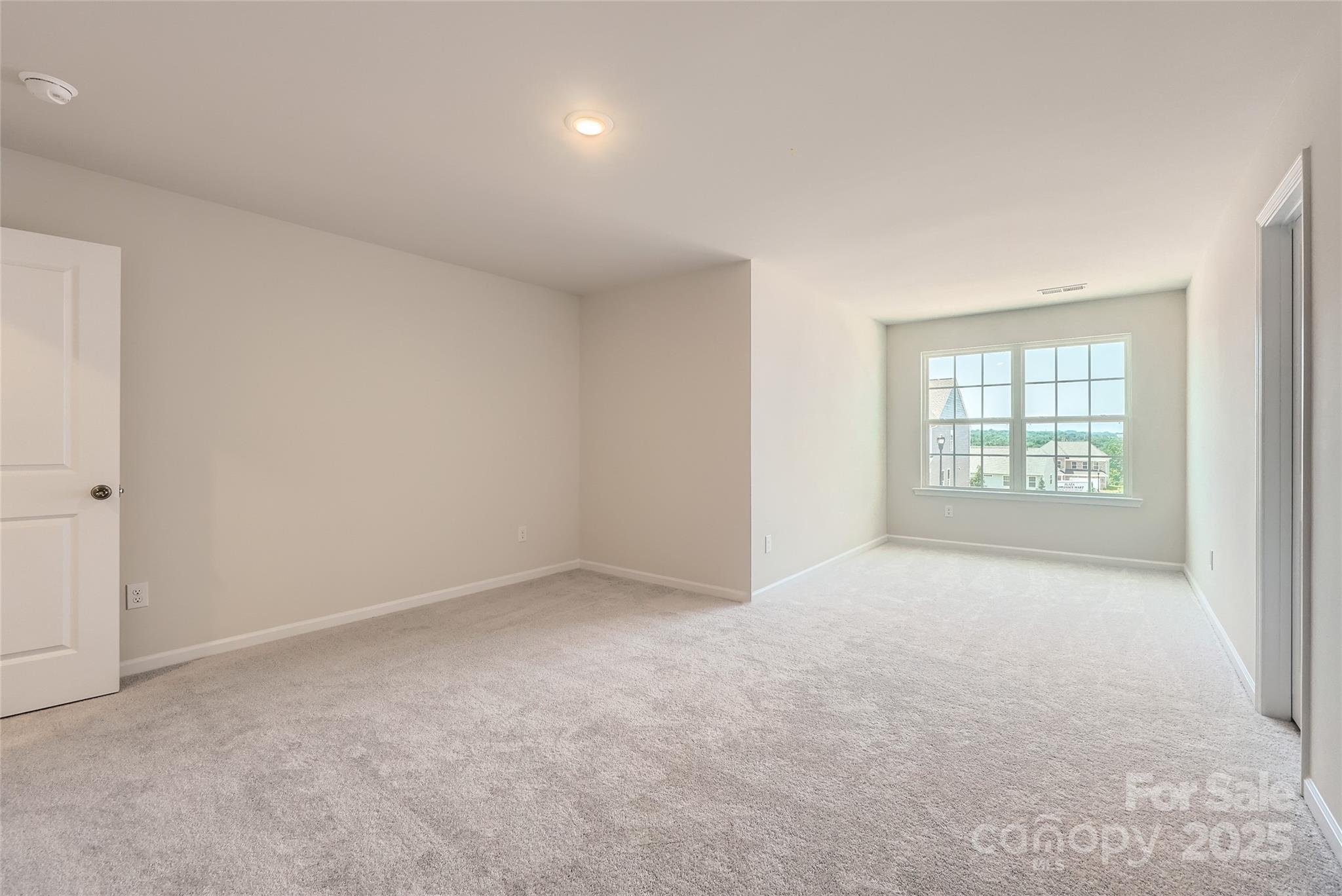 Elizabeth - Residential