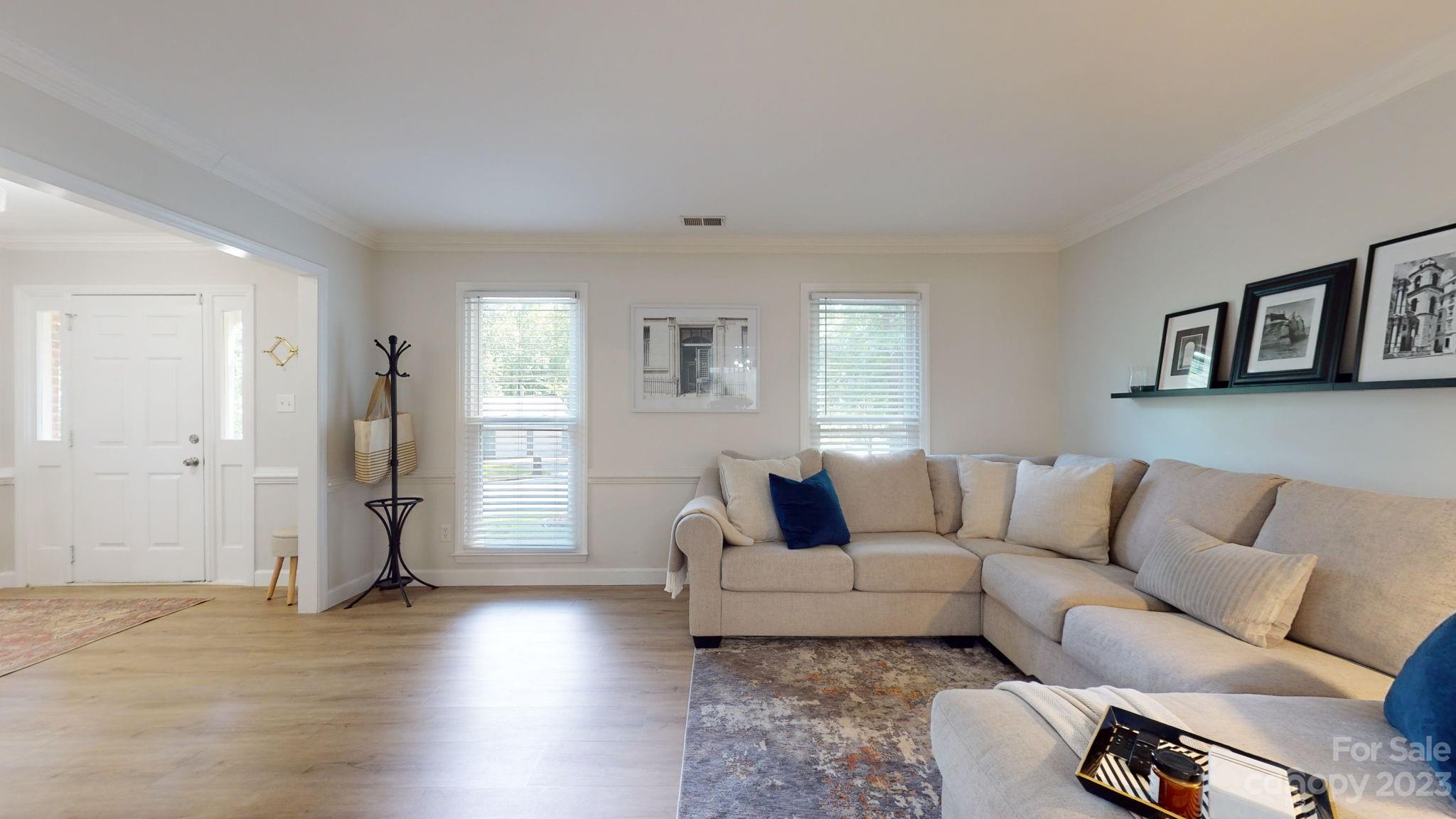 Brownes Ferry - Residential