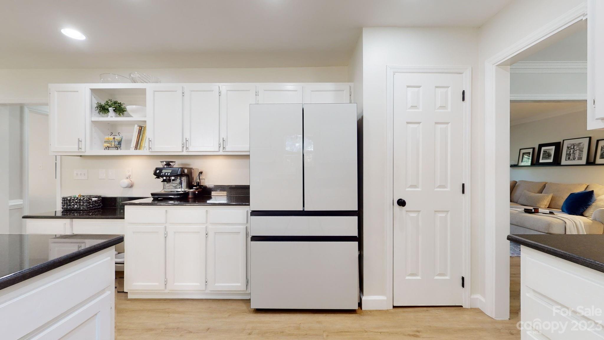 Brownes Ferry - Residential