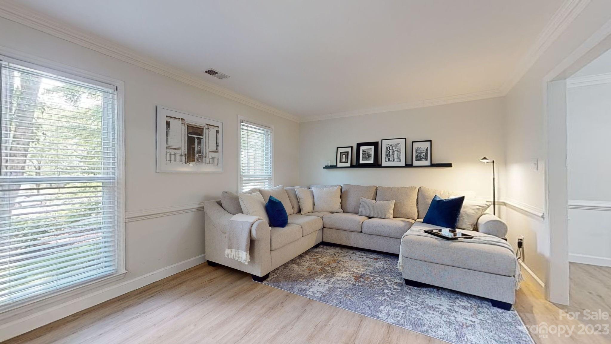 Brownes Ferry - Residential