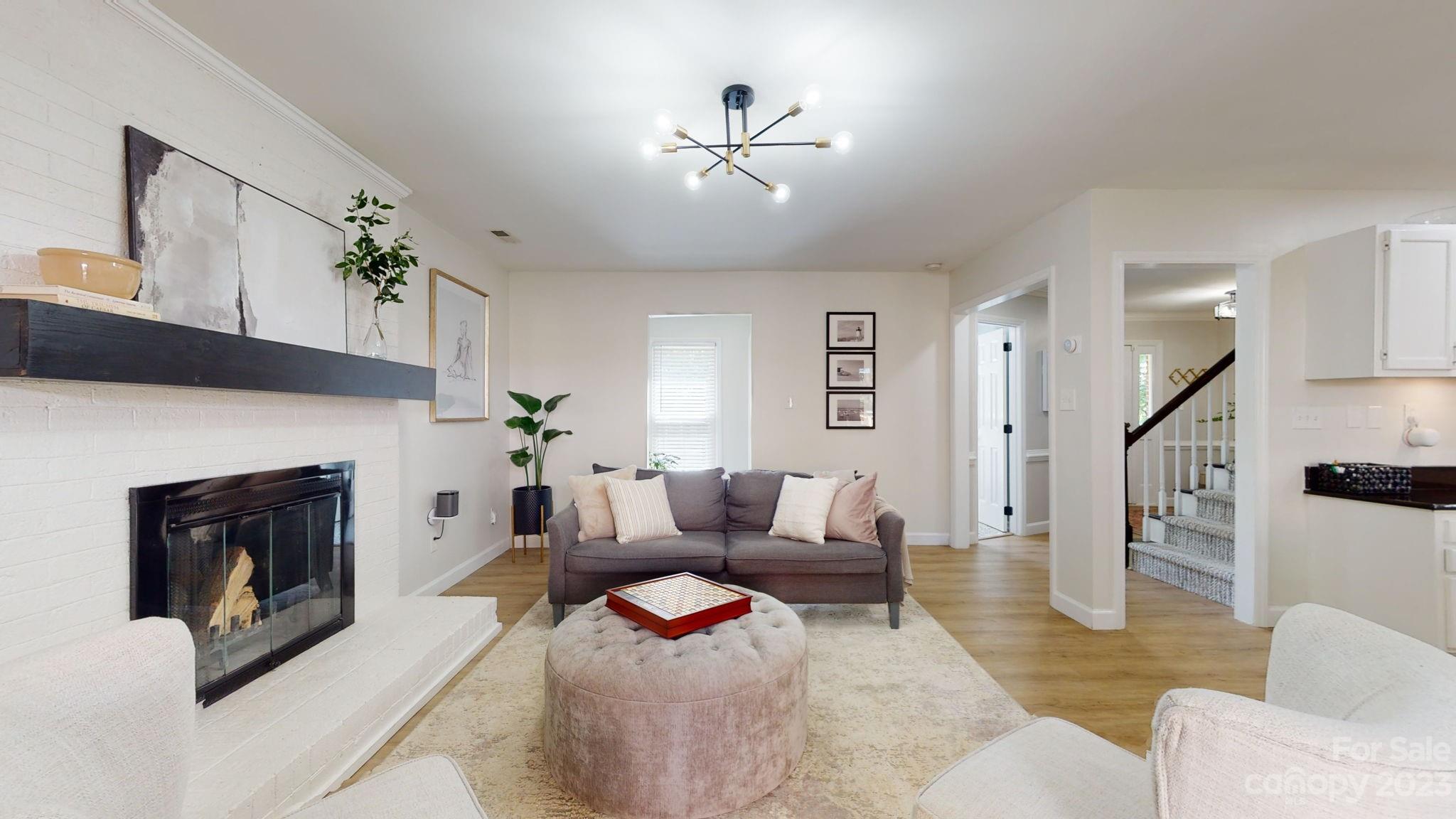 Brownes Ferry - Residential