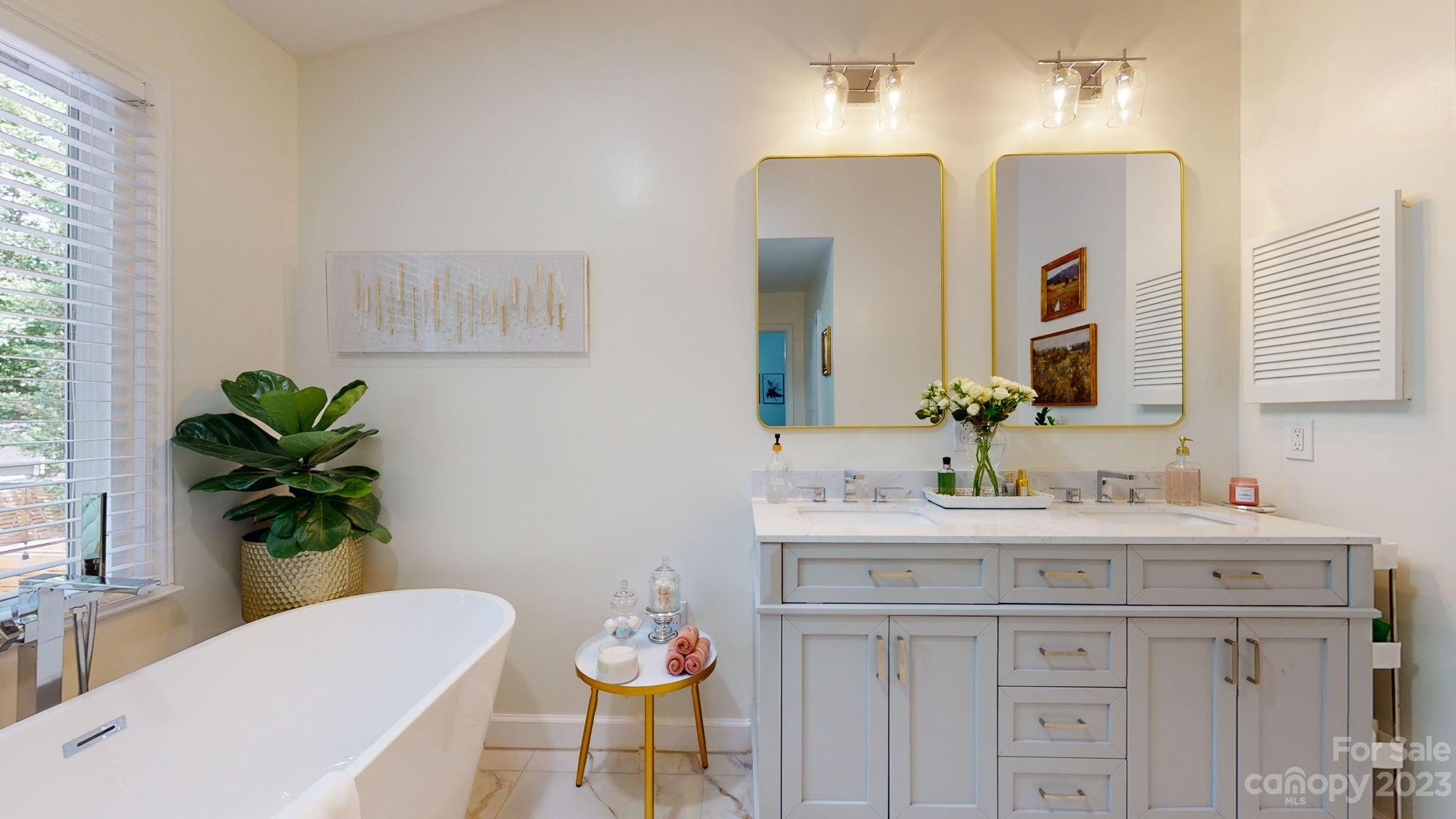 Brownes Ferry - Residential