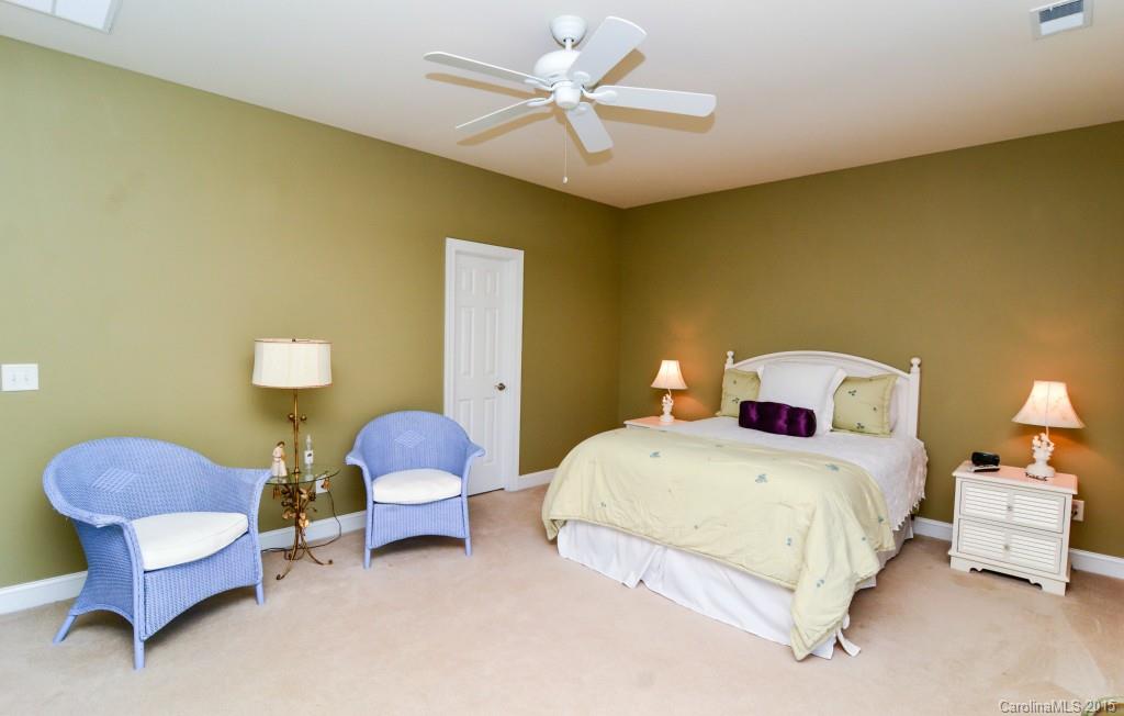 Regent Park - Residential