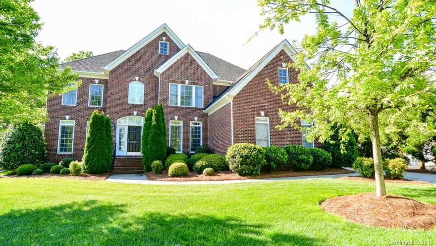 Buyers walked from this gorgeous home! Their loss is your gain. Motivated sellers reduced price below tax value. *IMMACULATE* home/Regent Park on golf course, open floor plan, brick exterior, large deck for entertaining, fire pit/patio, prof. landscaped/levelled yard with alum. fencing, new carpet upstairs, new AC unit for 2nd floor, window tint great room, built-in shelving in great room, hardwoods on main (carpet in great room), walk-in closet in master, large bdrms.Agent has list of upgrades