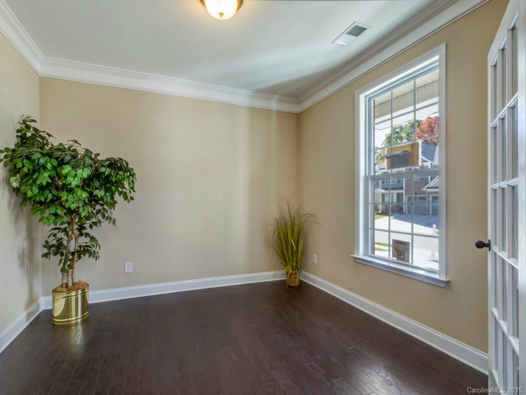 Lake Ridge - Residential