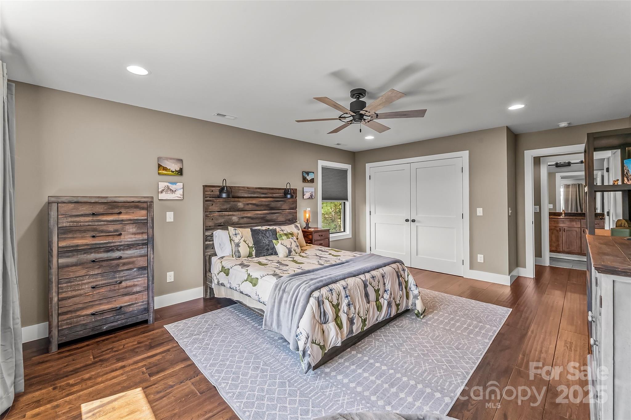 Bear Cliff - Residential