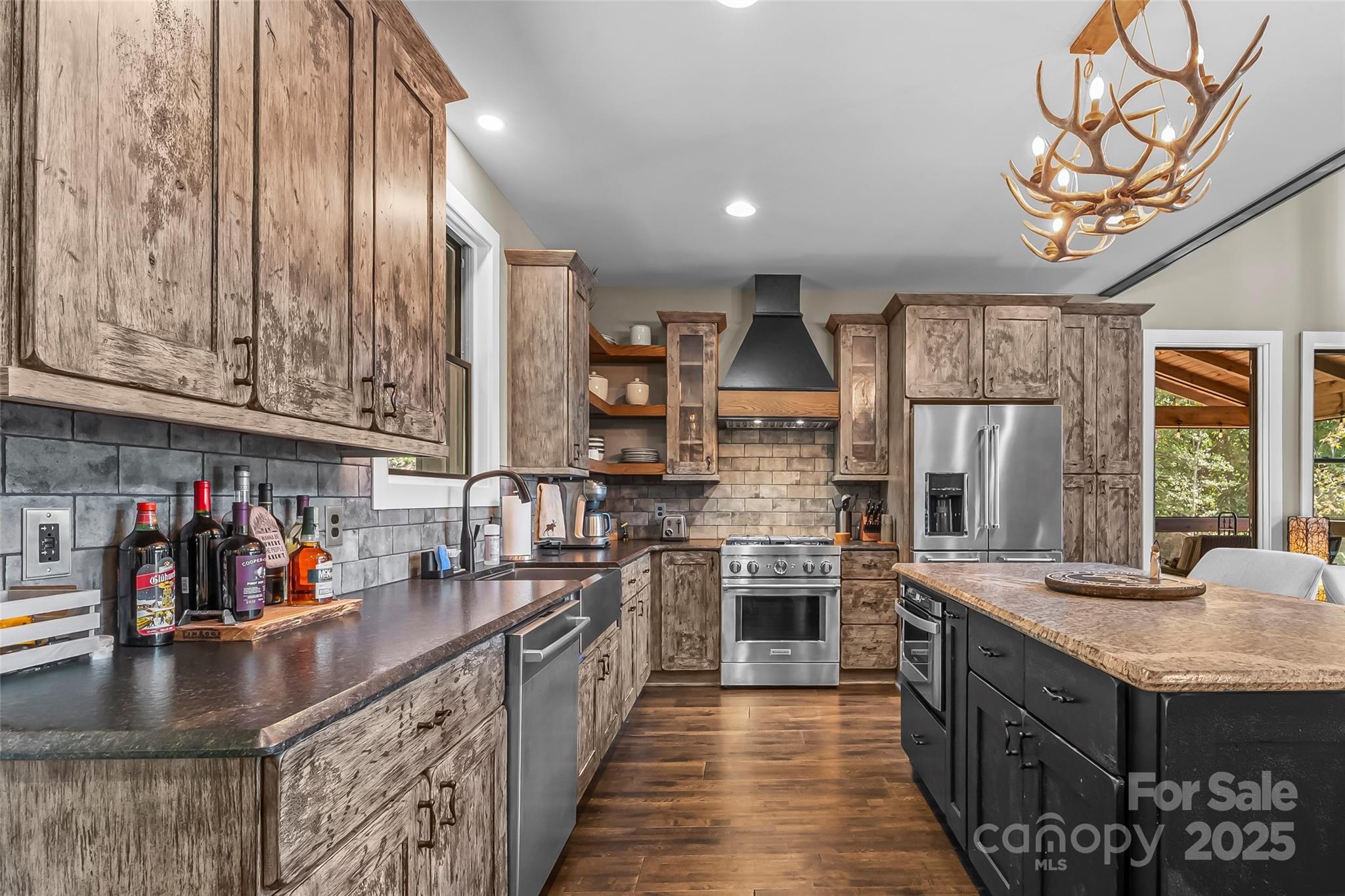 Bear Cliff - Residential