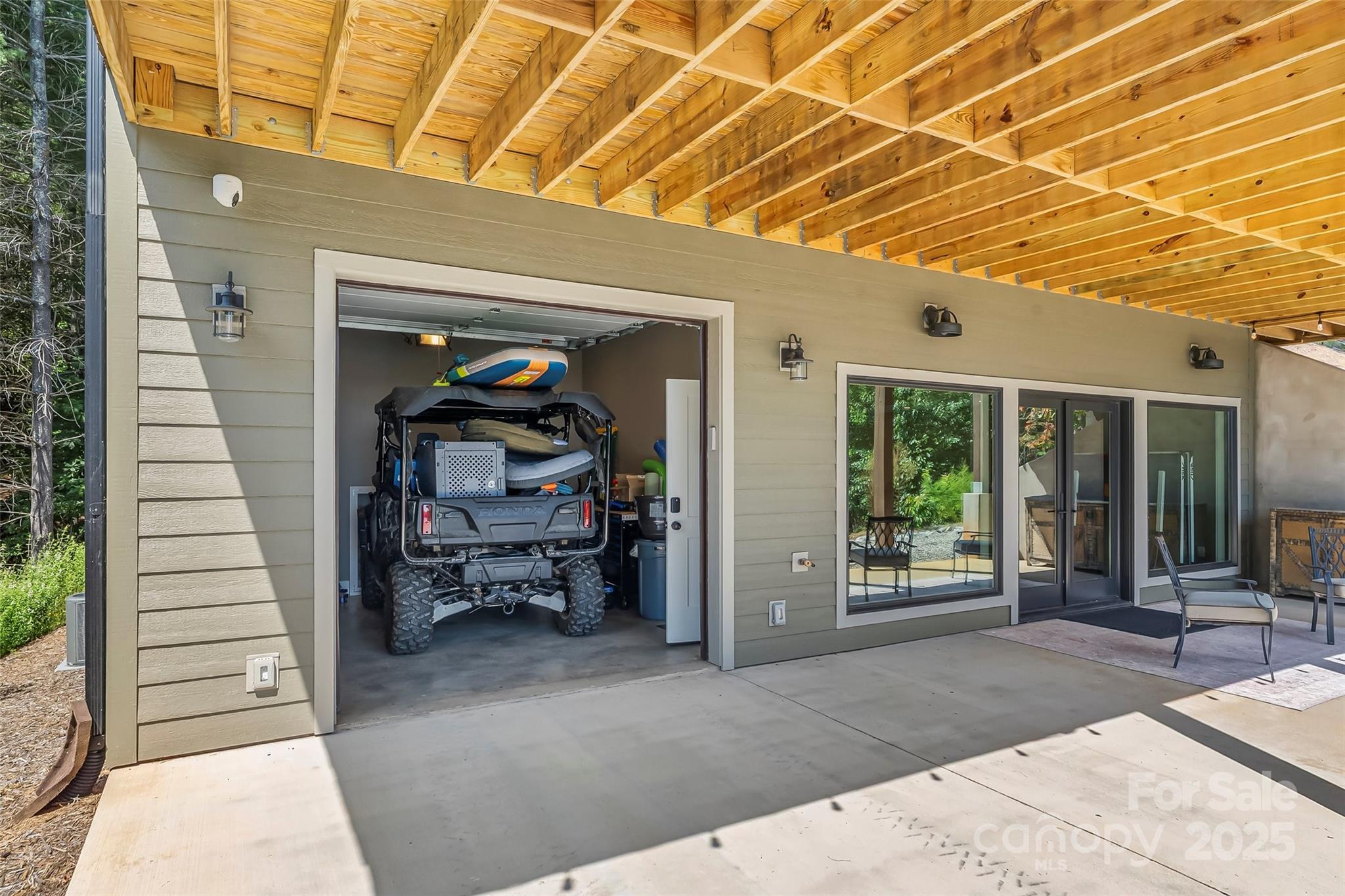 Bear Cliff - Residential