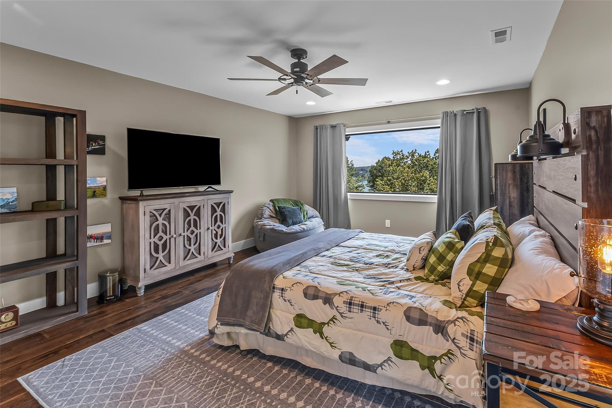 Bear Cliff - Residential