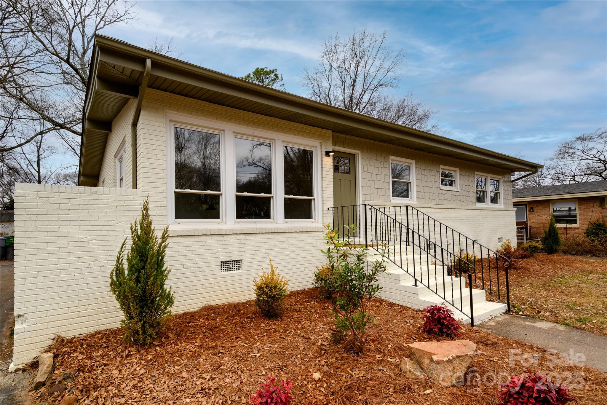 6738 Starcrest Drive