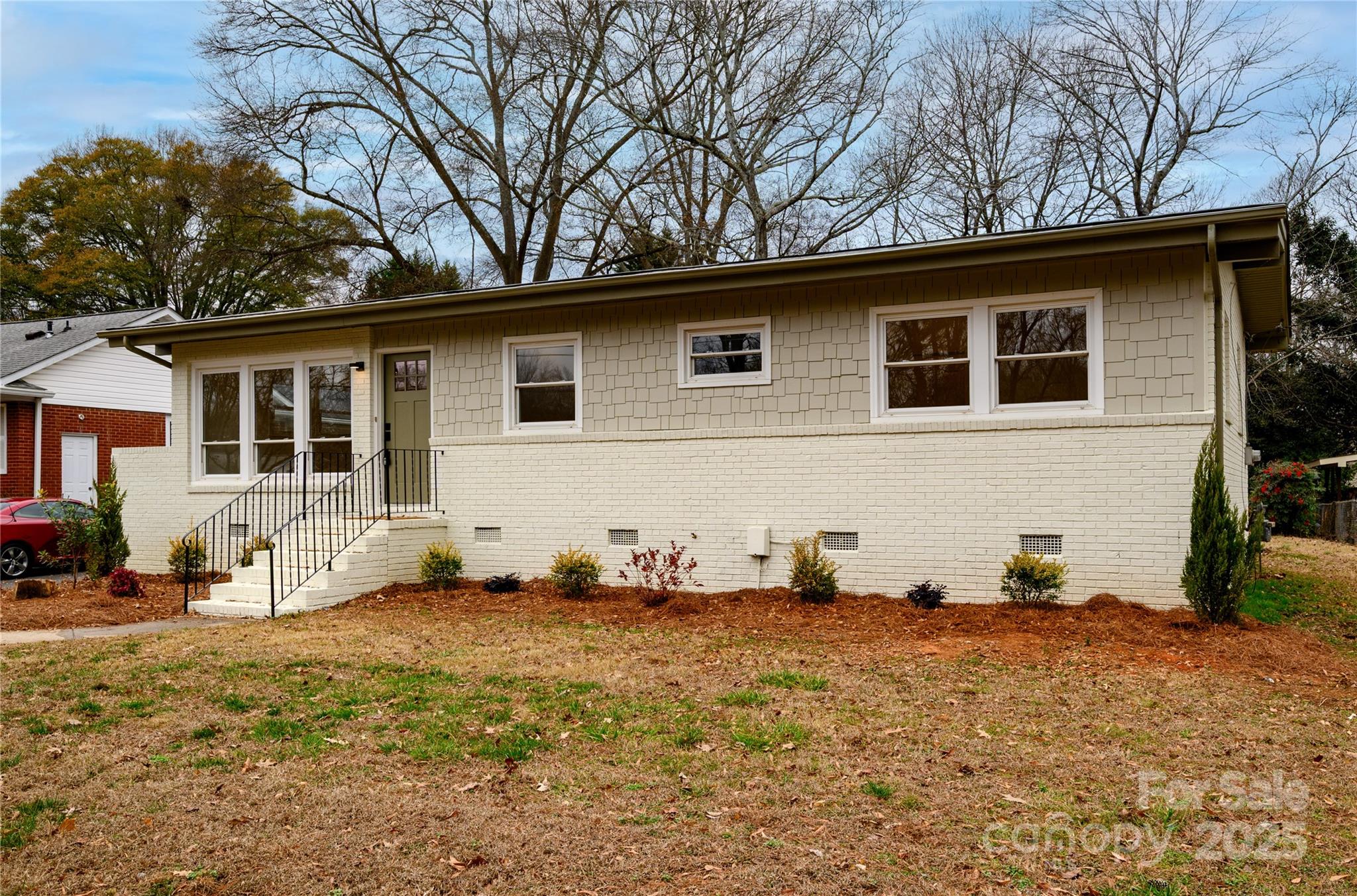 6738 Starcrest Drive