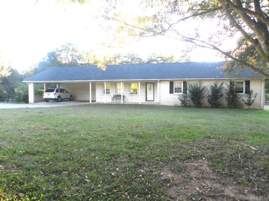 Blammo! 4 BR, 2.5 Ba Home in Great country setting? At this price? With Fire place and almost 2 acre lot! Will sell fast so schedule a look today so you don't get distraught and cry yourself silly!