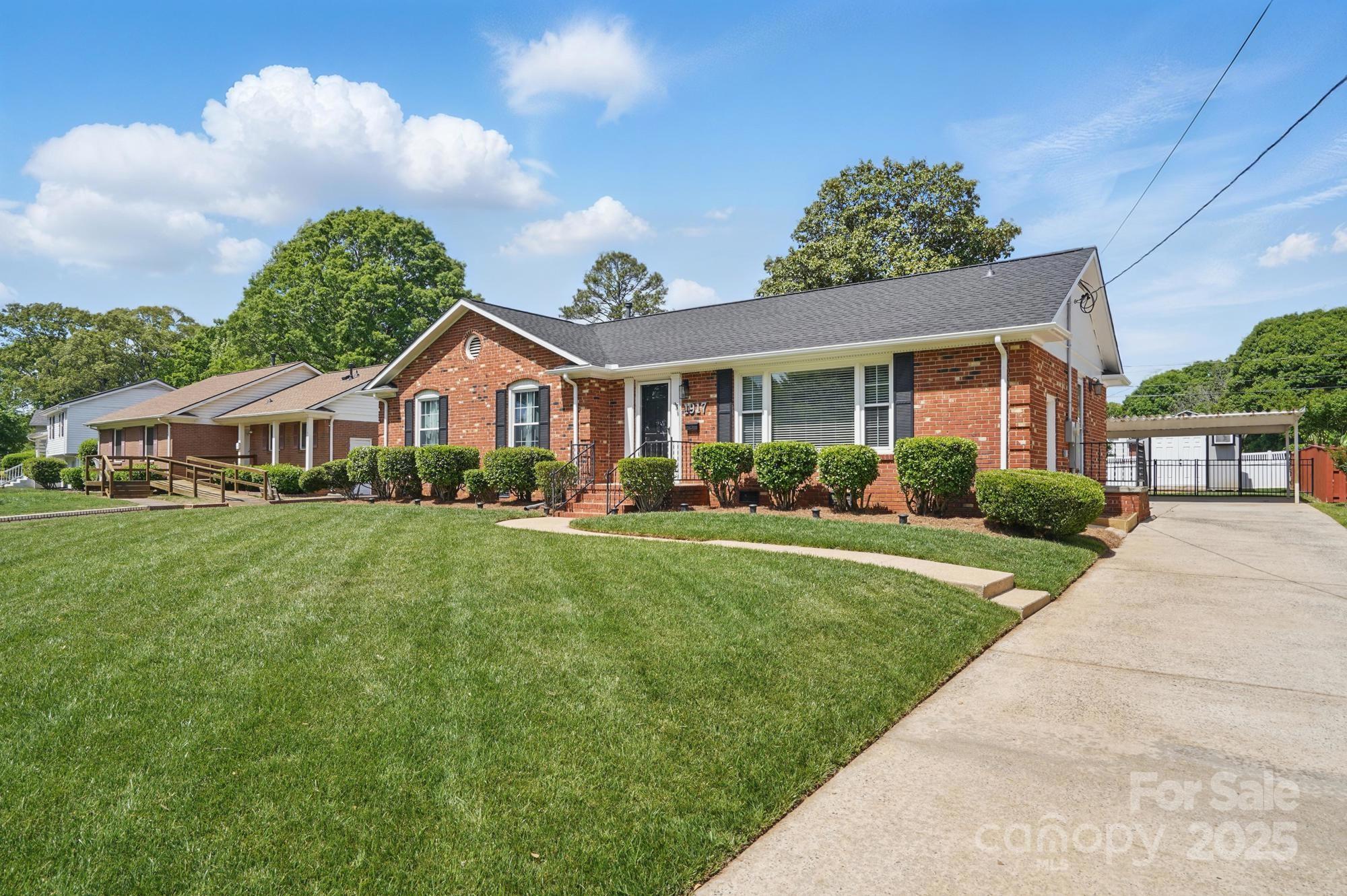 1917 Bentley Place