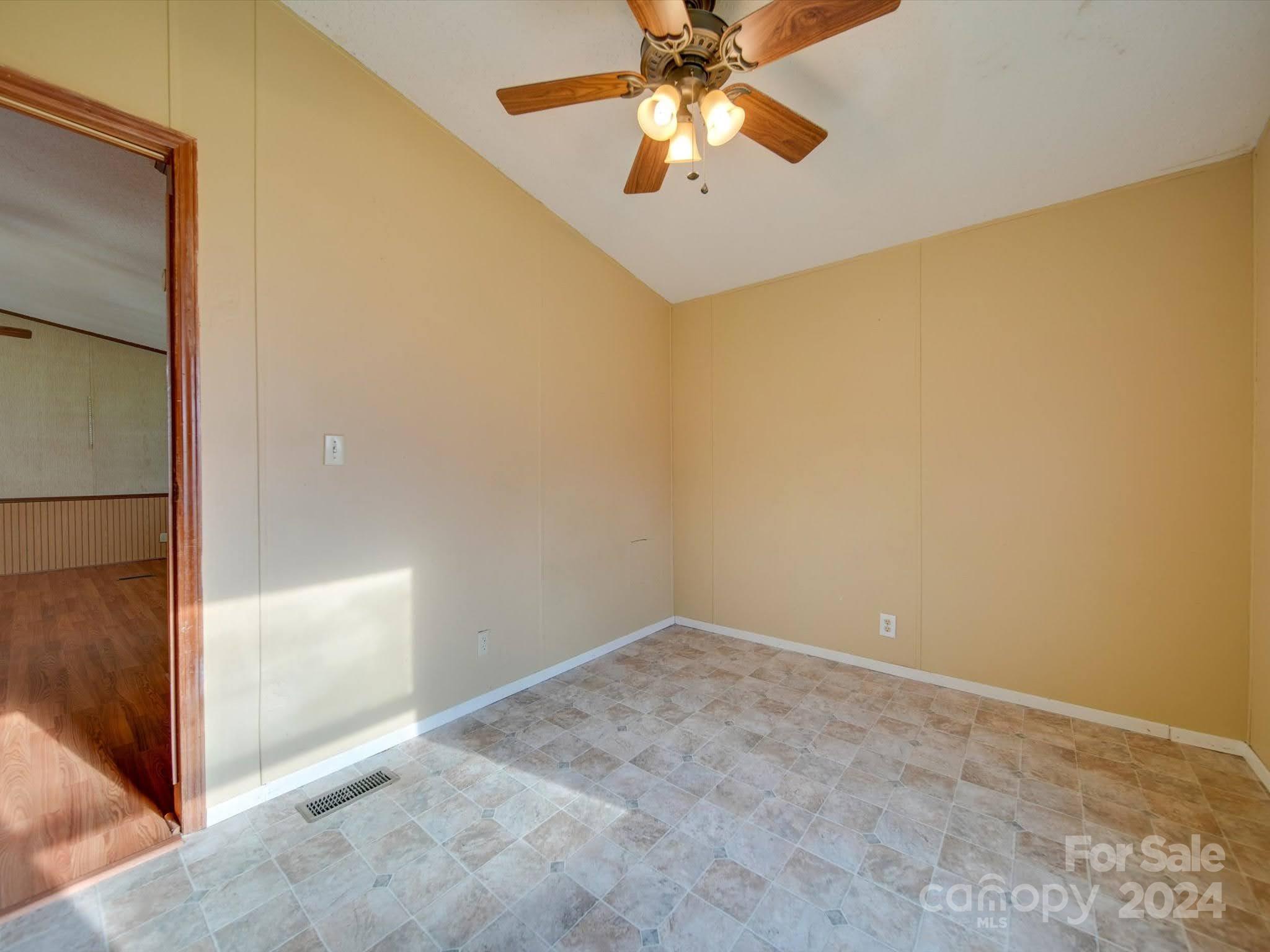 Bowling Green Estates - Residential