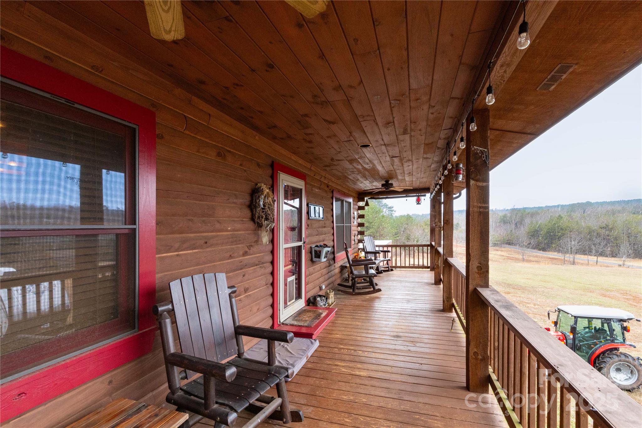 556 Emerald Parkway