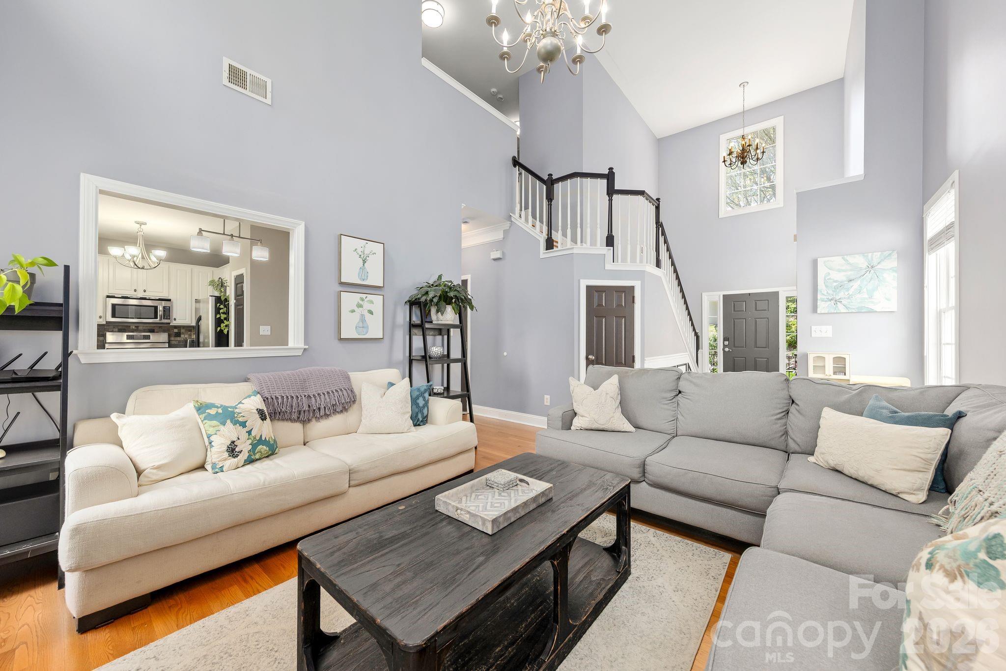 2112 Sablewood Drive