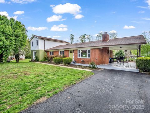 88 N Valley Street Marion NC 28752