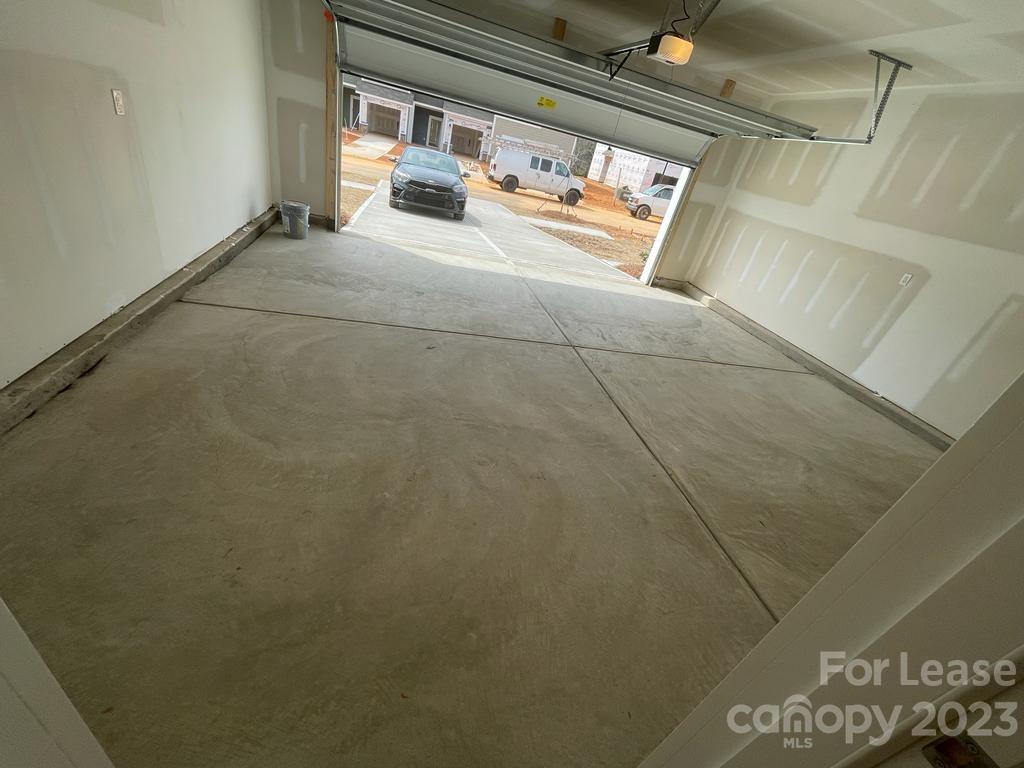 Monroe - Residential Lease