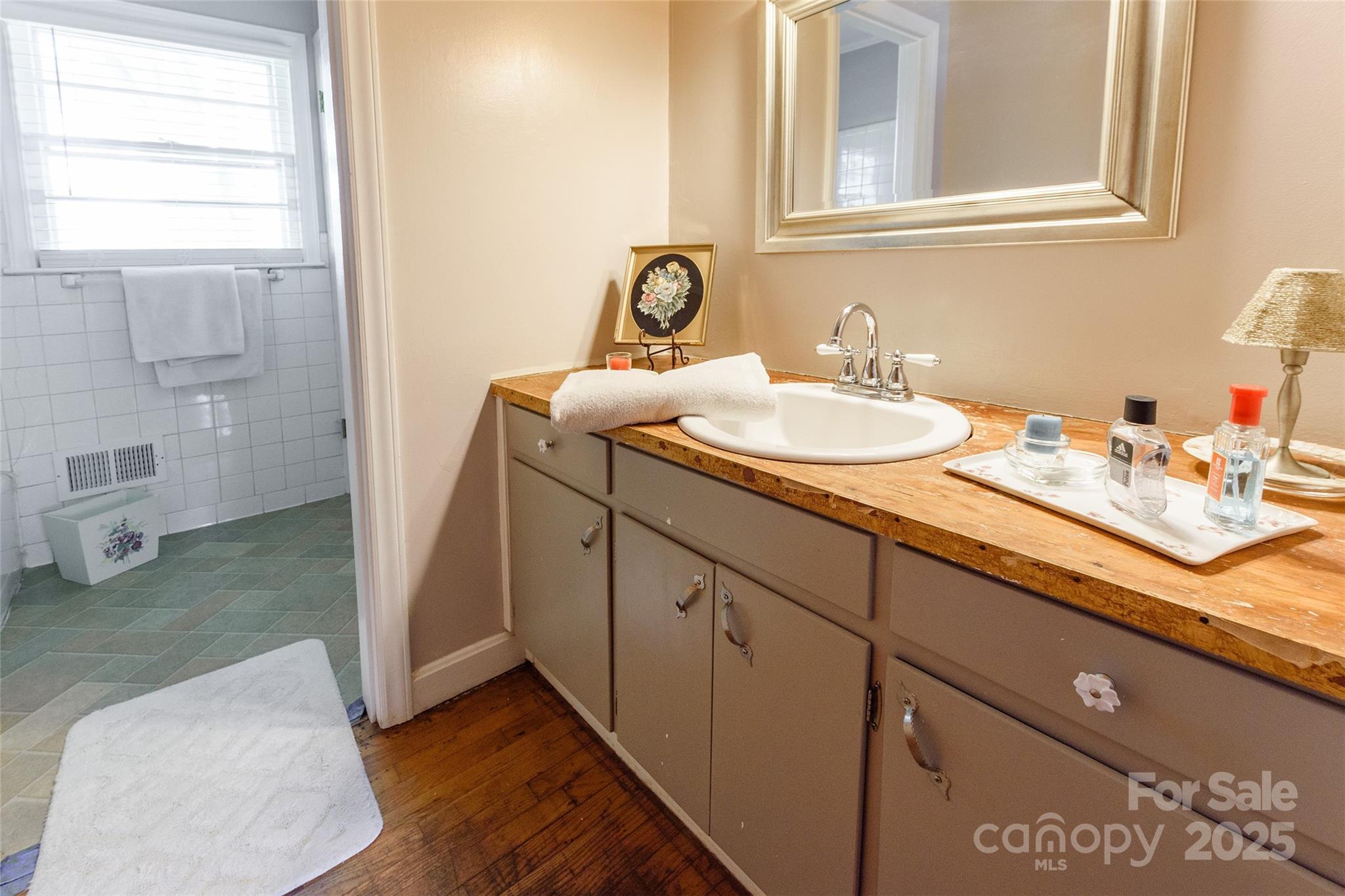 Hillcrest - Residential