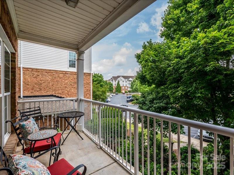 Belle Vista - Residential