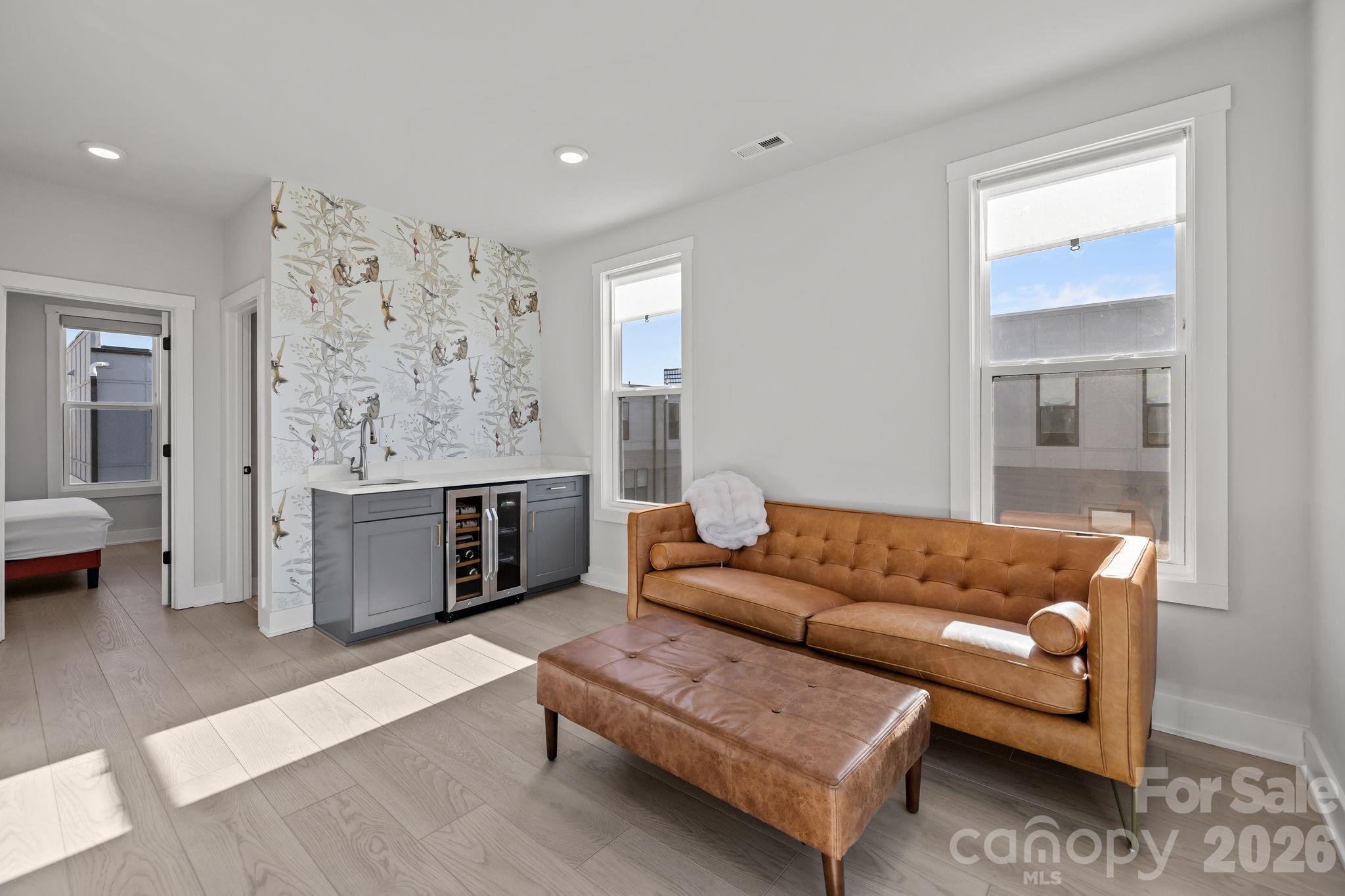 Tremont Station - Residential