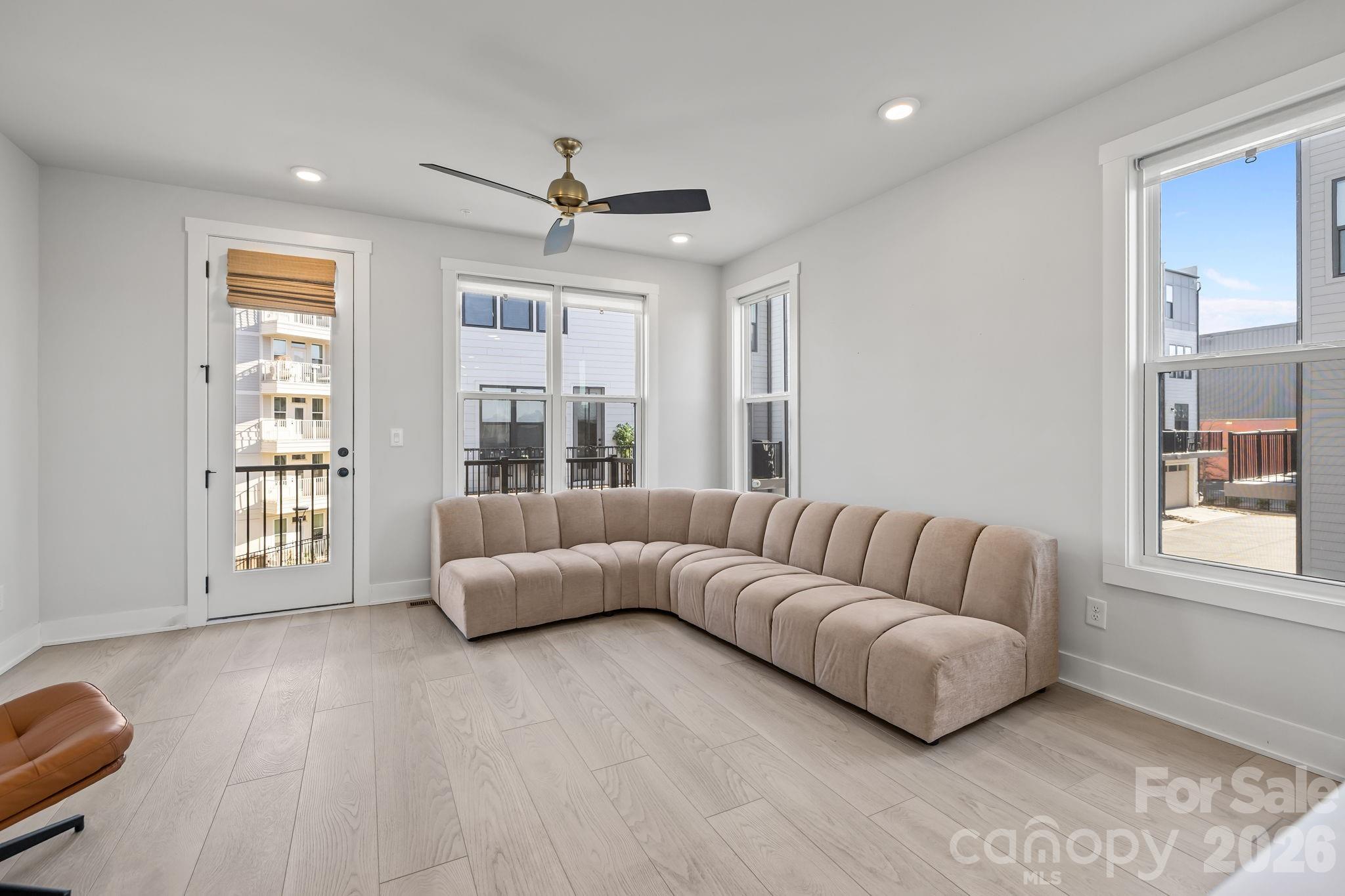 Tremont Station - Residential