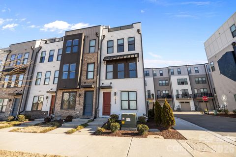 1925 Dunavant Street Charlotte NC 28203