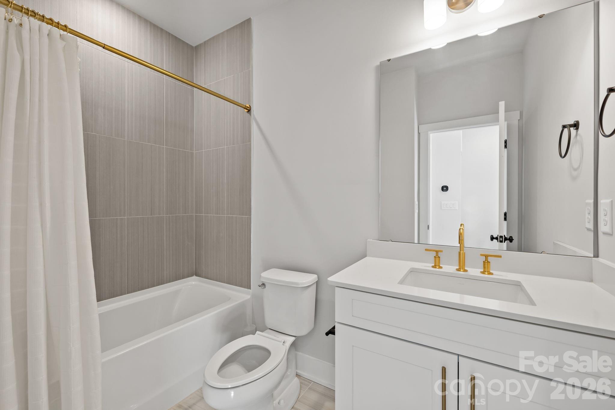 Tremont Station - Residential