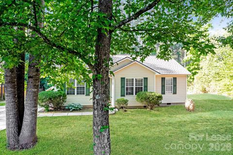 Photo of 184 Brook Creek Drive, Troutman, NC 28166 (MLS # 4385690)