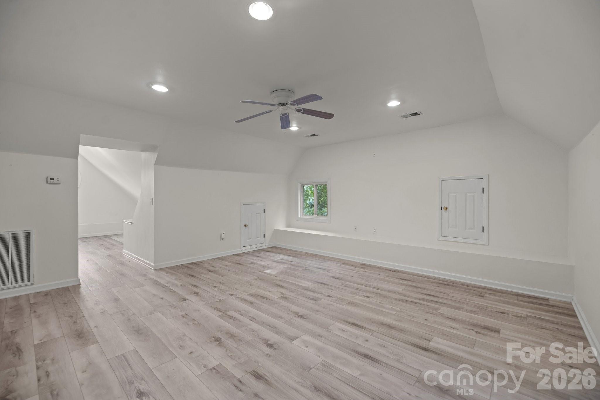 Laodicea - Residential