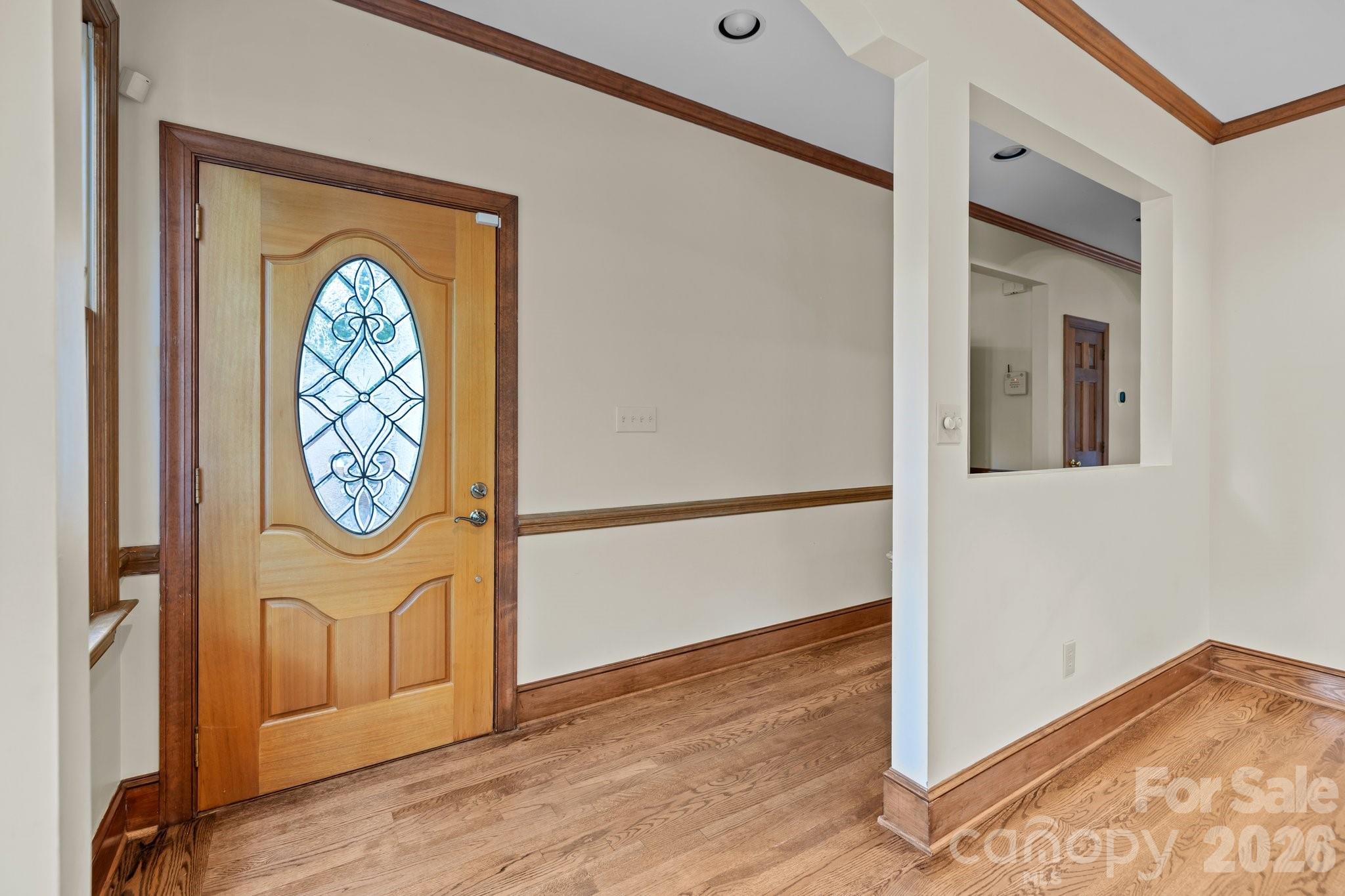 230 N Brackenbury Lane